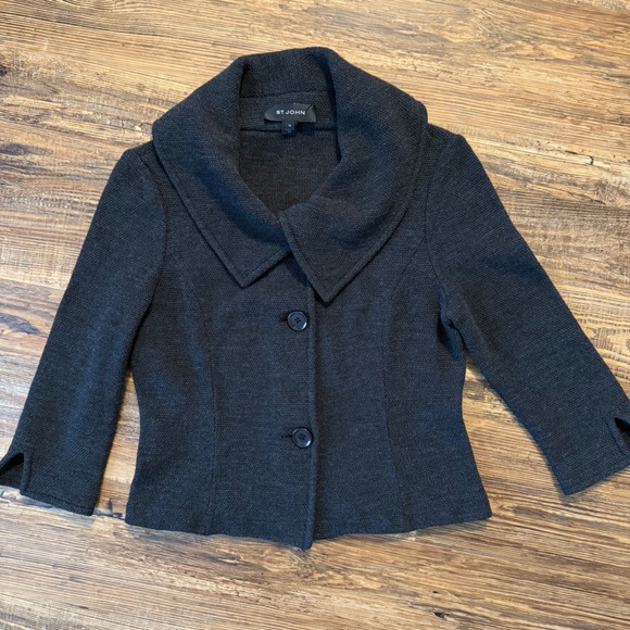 St. John Jackets & Blazers - St. John Knit Blazer Jacket Womens 10 Charcoal Gray Black Portrait Collar LUXE